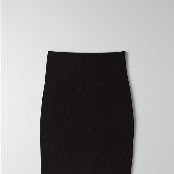 Aritzia Babaton Tempt Light Pink Petite Bandage Mini Skirt - Size XXS, 00 - Picture 4 of 9